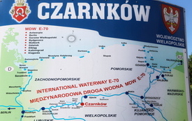 Mapa informacyjna zainstalowana w Marinie